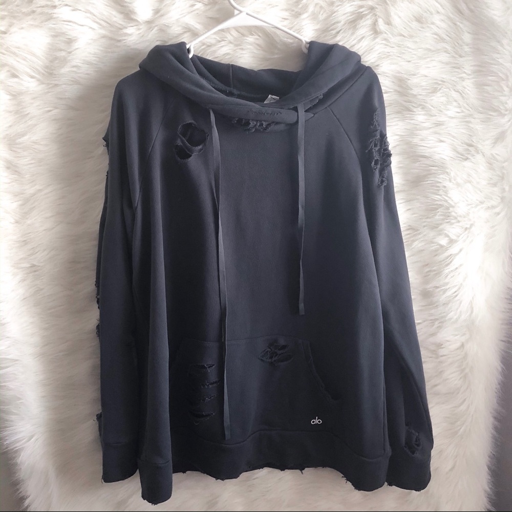 🆕 Alo Yoga Ripped Sweater